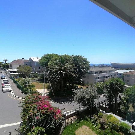 Portswood Mews - Chic White Studio Apartment Green Point Cape Town Eksteriør bilde