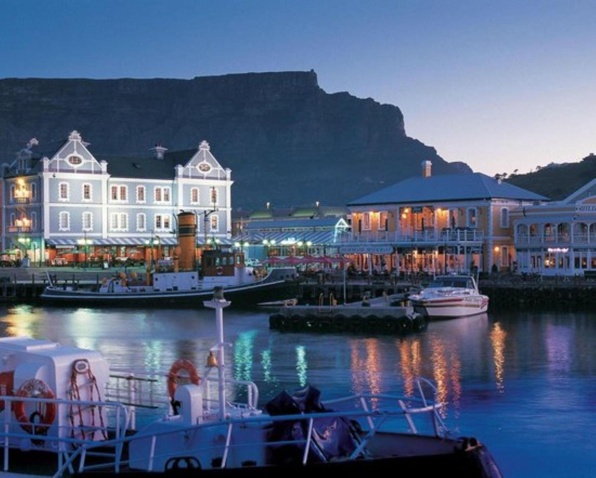 Portswood Mews - Chic White Studio Apartment Green Point Cape Town Eksteriør bilde