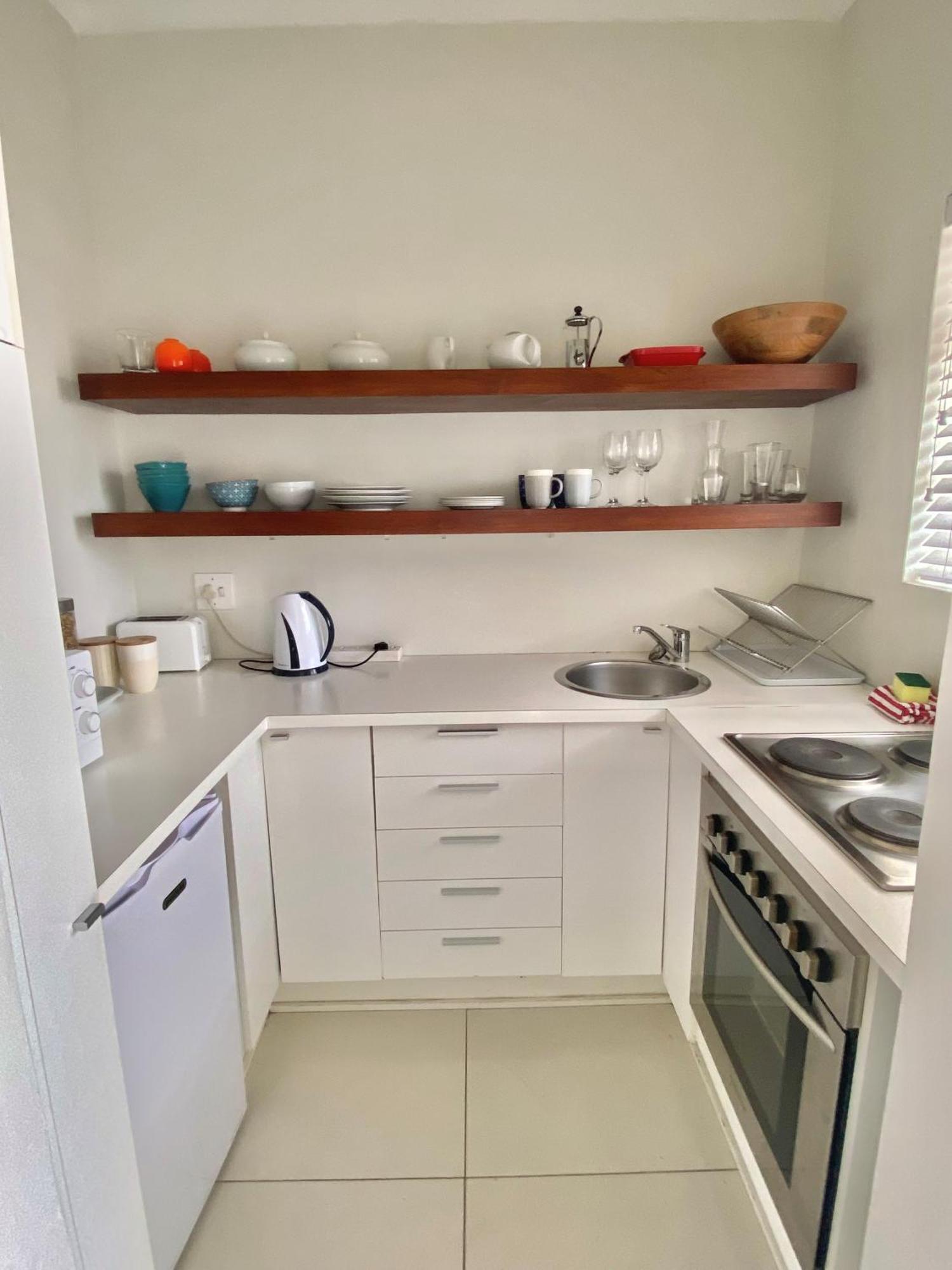 Portswood Mews - Chic White Studio Apartment Green Point Cape Town Eksteriør bilde